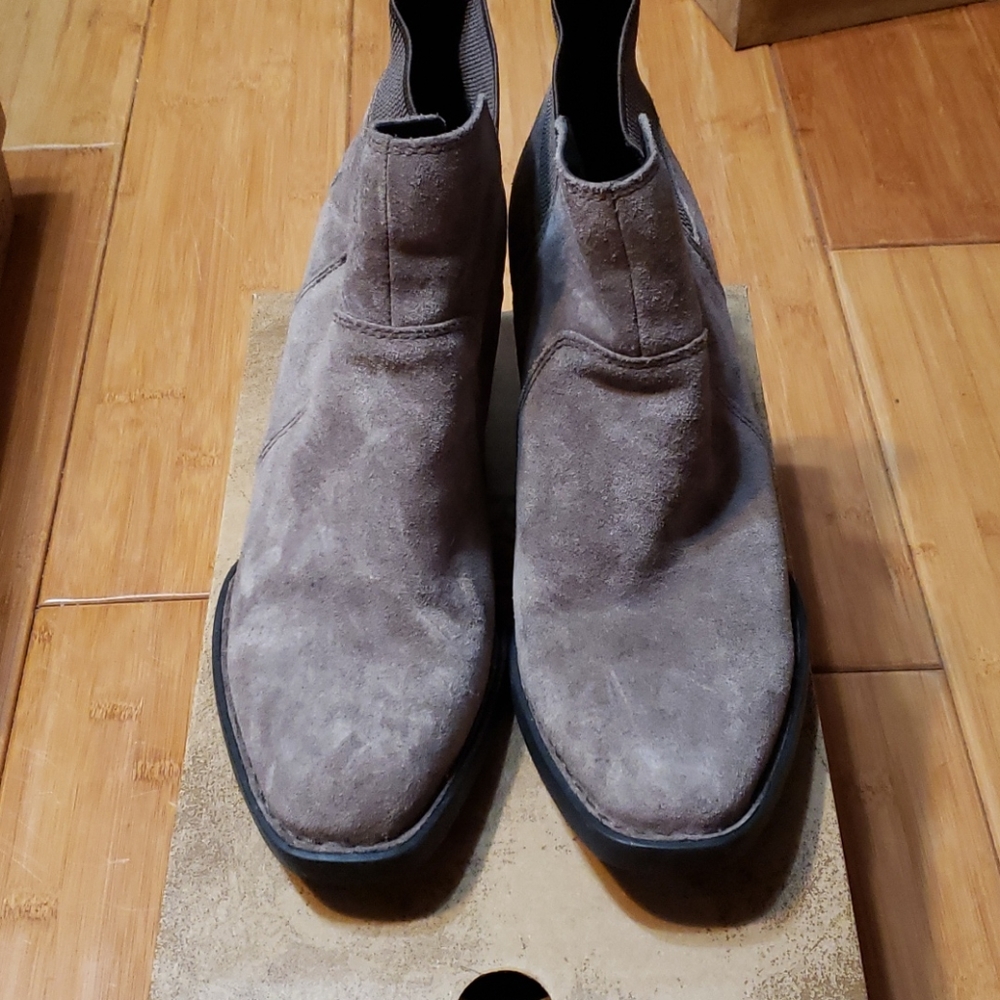 Born Garcia Ankle Boots